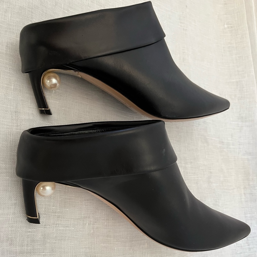 Nicholas Kirkwood Bootie. Black. Sz 37